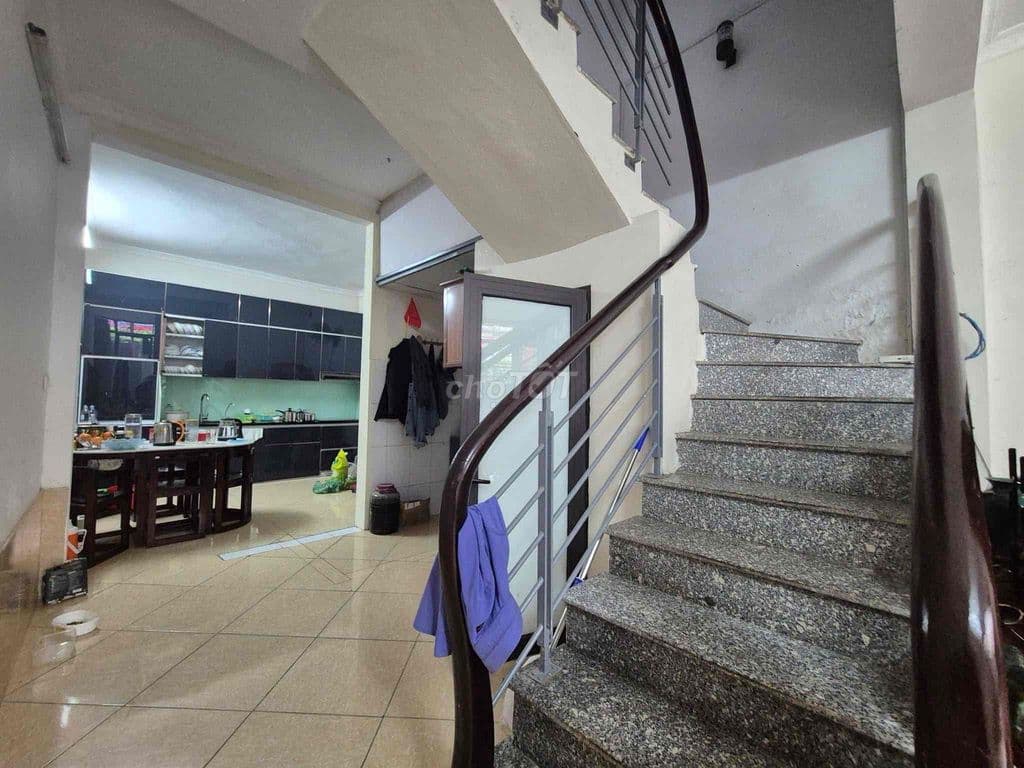 Hơn 3 tỷ có nhà BTCT Định Công Hạ-Oto đỗ cửa-60m*3T;3N - Ảnh 2