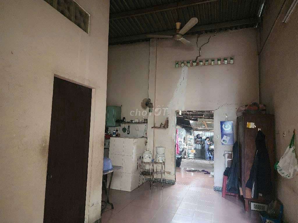Nhà cấp 4 đường HUỲNH THỊ HAI,P.TÂN CHÁNH HIỆP Q12 dt 157,4m2(6x26) - Ảnh 3