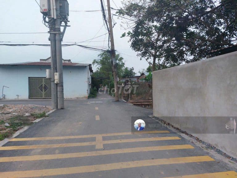 Bán đất 465m2 (15m x 31m) đường Phan Văn Hớn, Hóc Môn có 300m2 đất ở