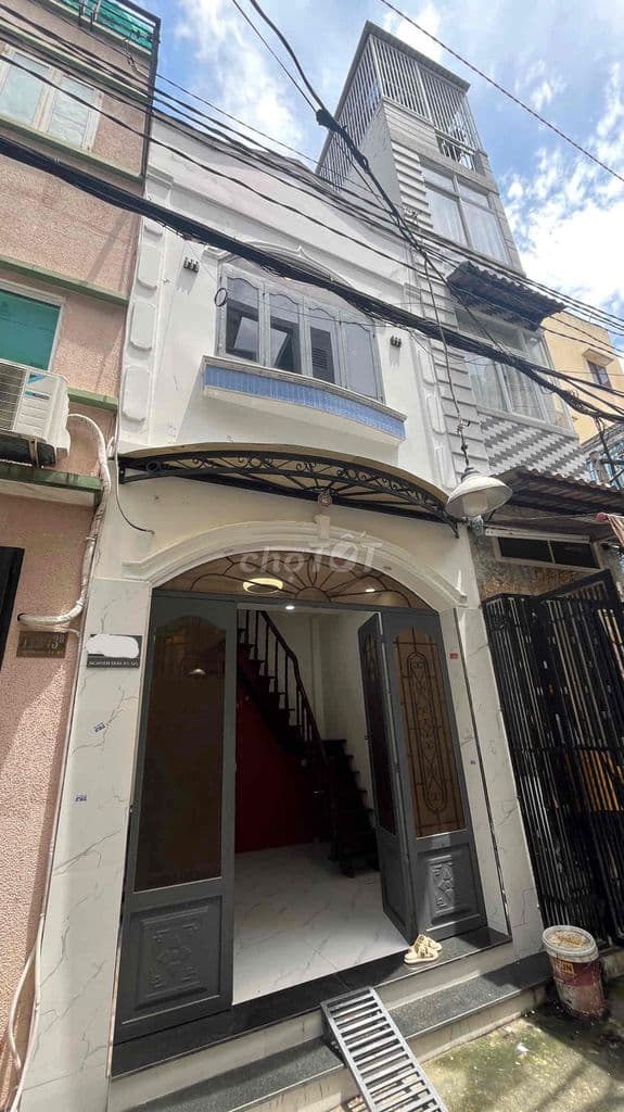 NHÀ BÁN GIÁ 2T8 H.129 NGUYỄN TRÃI 1 TRỆT + 1 LẦU BTCT NHÀ MỚI 3X7M2