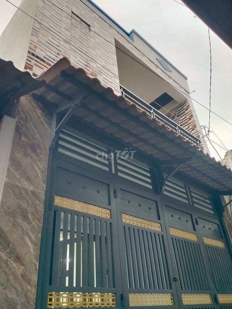 Nhà gần hương lộ 80 ngã 5 Nguyễn Thị Tú DT 4x14 nhà 1 lầu giá 2 tỷ 360