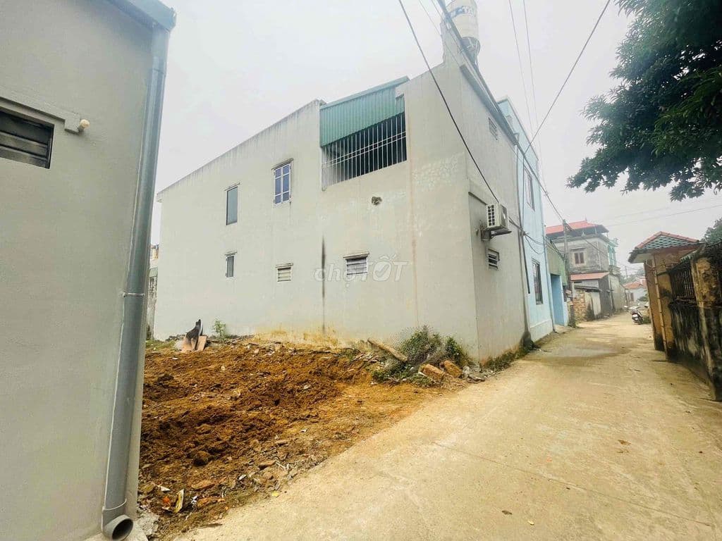 62m2 bình yên cần bán gấp kinh doanh buôn bán được luôn - Ảnh 3