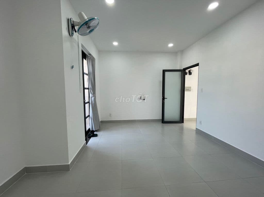 Chính chủ Cho thuê VP giá 5tr (tolet riêng) - Ảnh 2