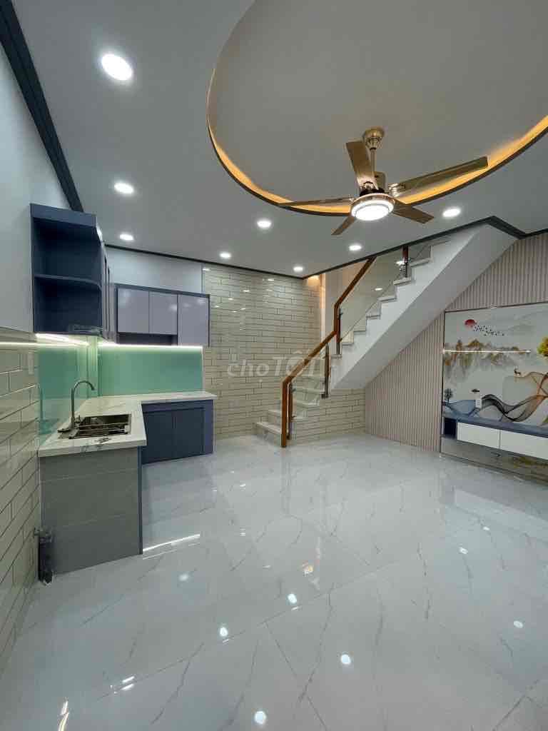 Nhà mới 2 tầng, nở hậu, 3PN, 39 m2-gần cầu Hậu Giang, 3.5 tỷ - Ảnh 2