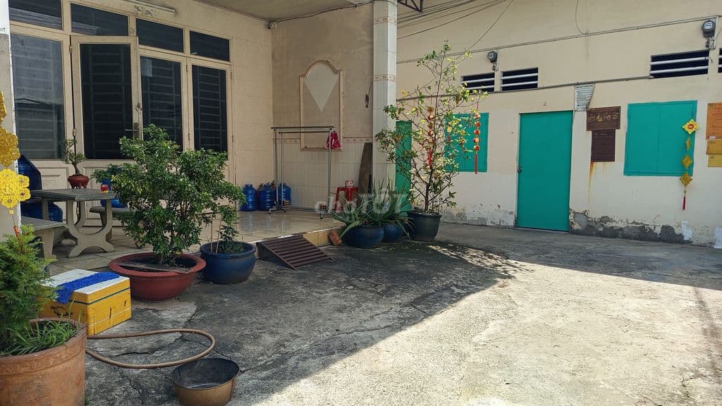 Bán nhà + 16 phòng trọ đường Kênh T2 (xã Bà Điểm)