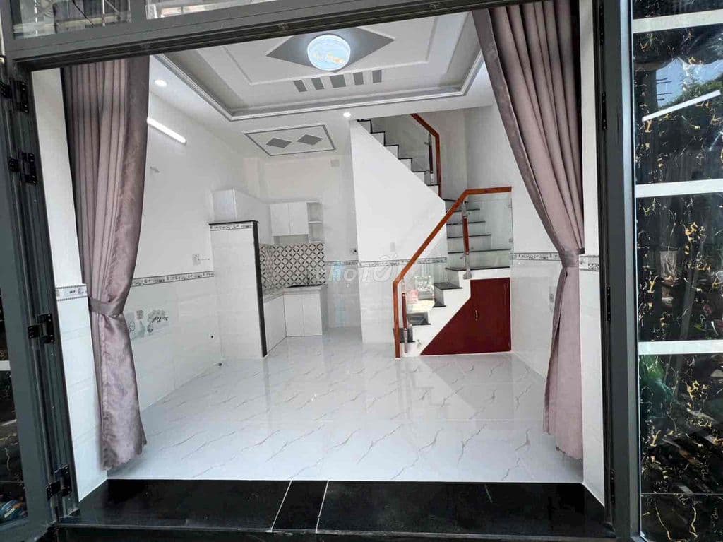 Nhà Đúc kiên cố 2 lầu có sổ hồng xem nhà tại Đường Nguyễn Bình Nhà bè - Ảnh 2