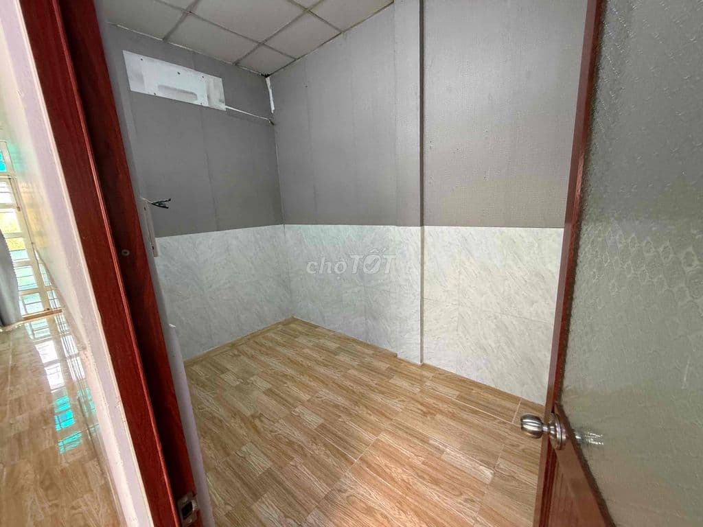 nhà chính chủ xây 1 trệt 1 lầu / đường bà triệu vào 100m giá rẽ - Ảnh 2