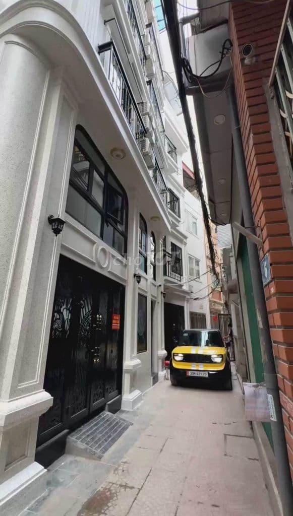 CHUNG CƯ MINI Định Công 83m2 7t thang máy 21p studio doanh thu 130tr/t