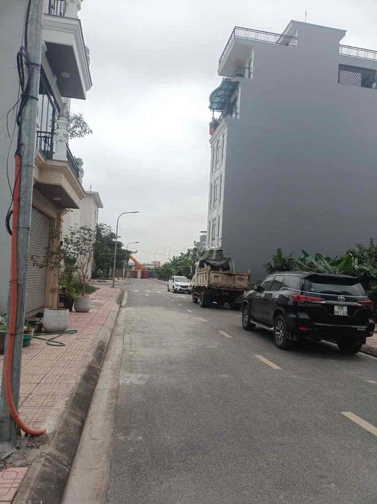 chính chủ nhờ bán lô đất đấu giá cự khối 2 mặt đường - Ảnh 2