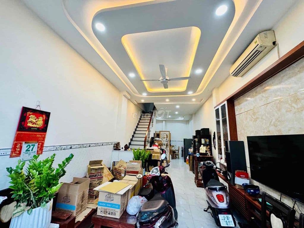Gò Xoài - Bình Tân : nhà 4 tầng, DT 4x14, giá 6.x tỷ