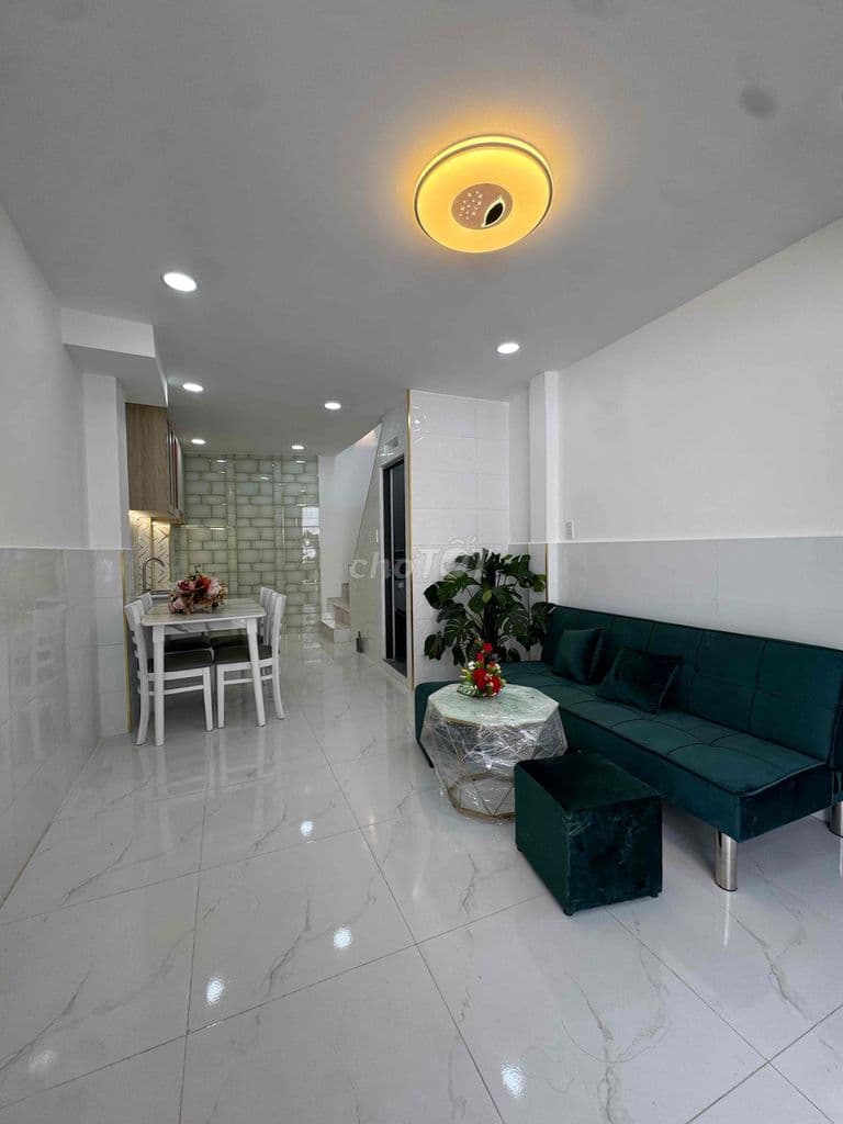 🔥 DƯỚI 3T - NHÀ 2 TẦNG NỞ HẬU KHU TÊN LỬA🔥 - Ảnh 2