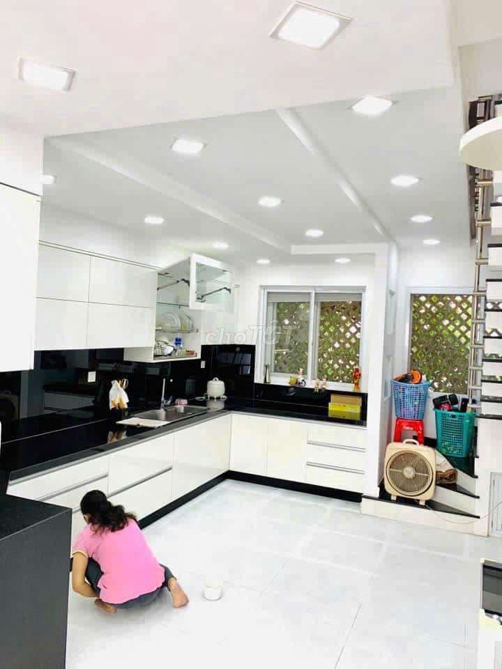 Bán nhà đẹp Bình Thạnh 51,6m2 nở hậu, đường Huỳnh Hai, P24 - Ảnh 3