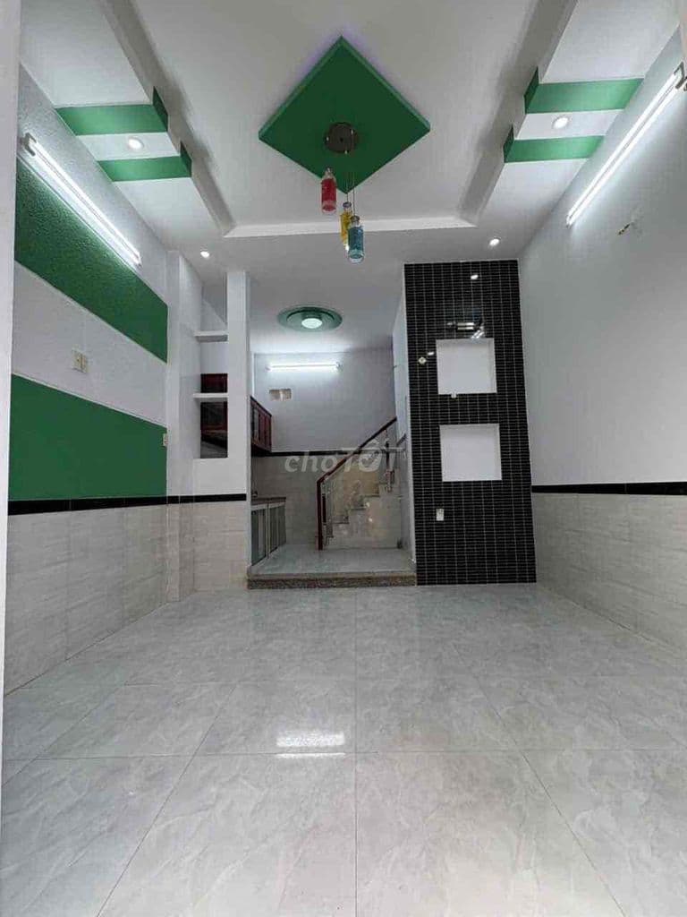 NHÀ KHU DÂN CƯ HIỆN HỮU LÂU ĐỜI (4m x 8m) 2P 2toilet - Ảnh 2