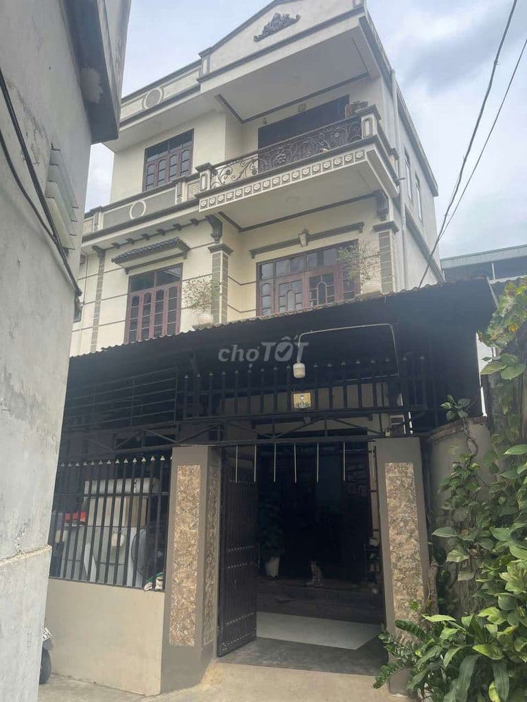 cần bán đất+nhà 3 tầng