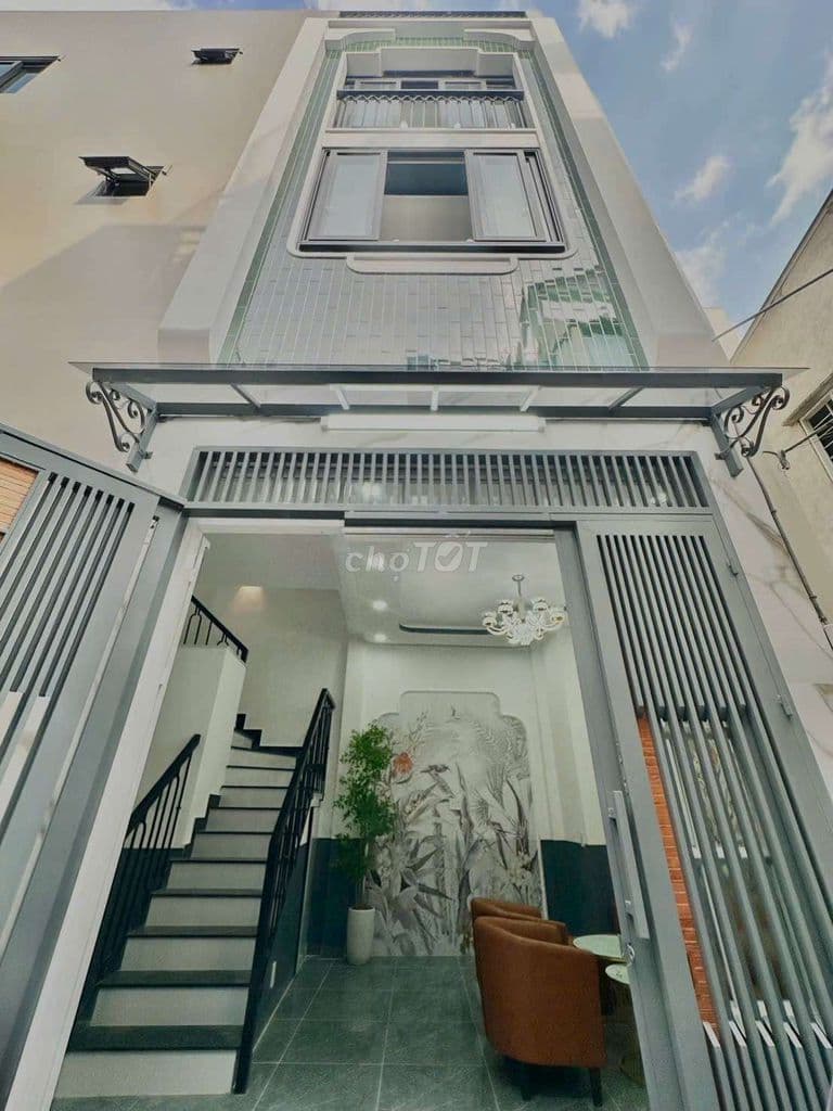 Nhà mới đón tết hẻm dương bá trạc P1 Q8