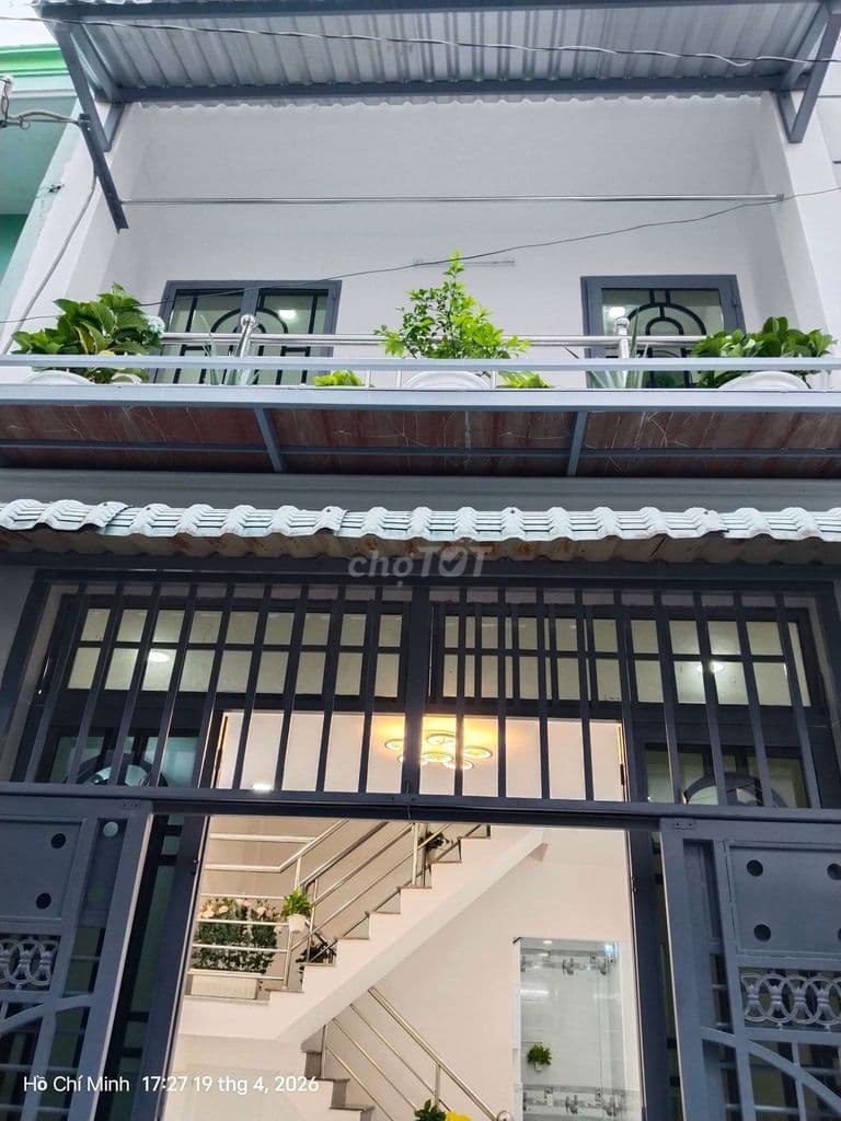 Bán nhà HXH gần chợ Hiệp Thành, Q12, 40m2, 2PN, 2.6tỷ