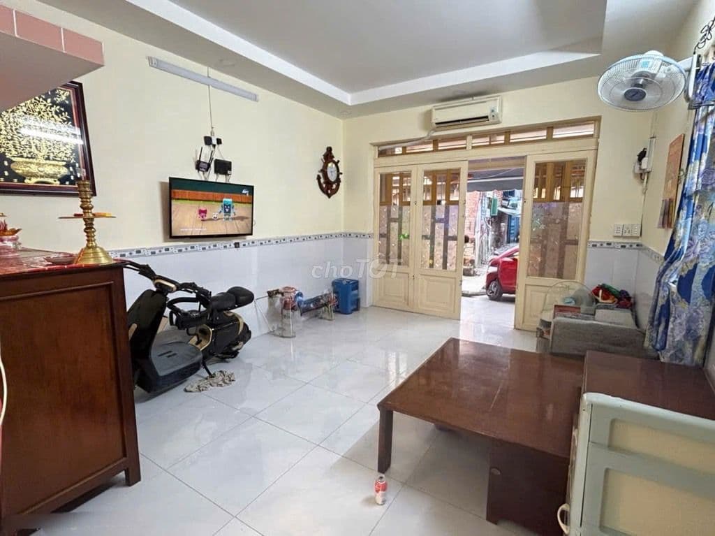 BÁN NHÀ DƯƠNG BÁ TRẠC - HẺM XE HƠI - 45M2 - 2 TẦNG 2PN - NHỈNH 4 TỶ - Ảnh 2