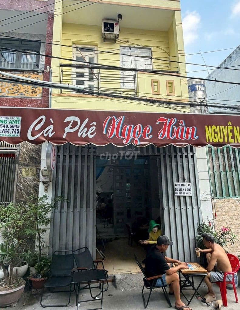 Nhà mặt tiền kinh doanh 3 tầng, đối diện C/c Celadon.