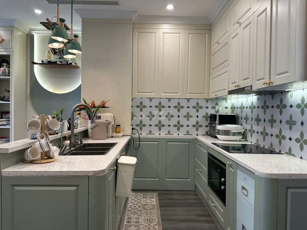 Cần tiền bán gấp căn 2PN -70M- 5,05Tỷ tòa Victoria Vinhomes Smart City
