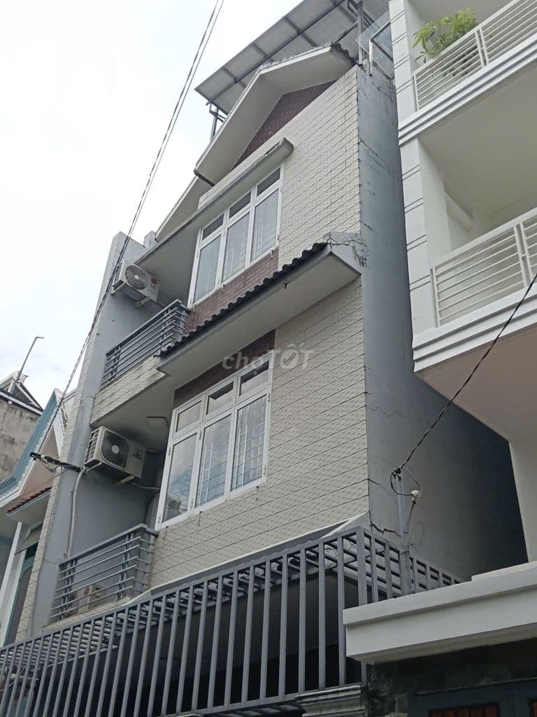 NGỘP, MÌNH BÁN NHÀ ĐẸP, RẺ, SÁT LÊ TRỌNG TẤN , Q.TÂN PHÚ, CHỈ 7.9 TỶ