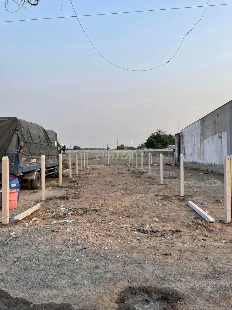 BÁN LÔ ĐẤT ĐẸP TẠI TÂN THÔNG HỘI 109M2 THỔ CƯ SHR GIÁ 550TR