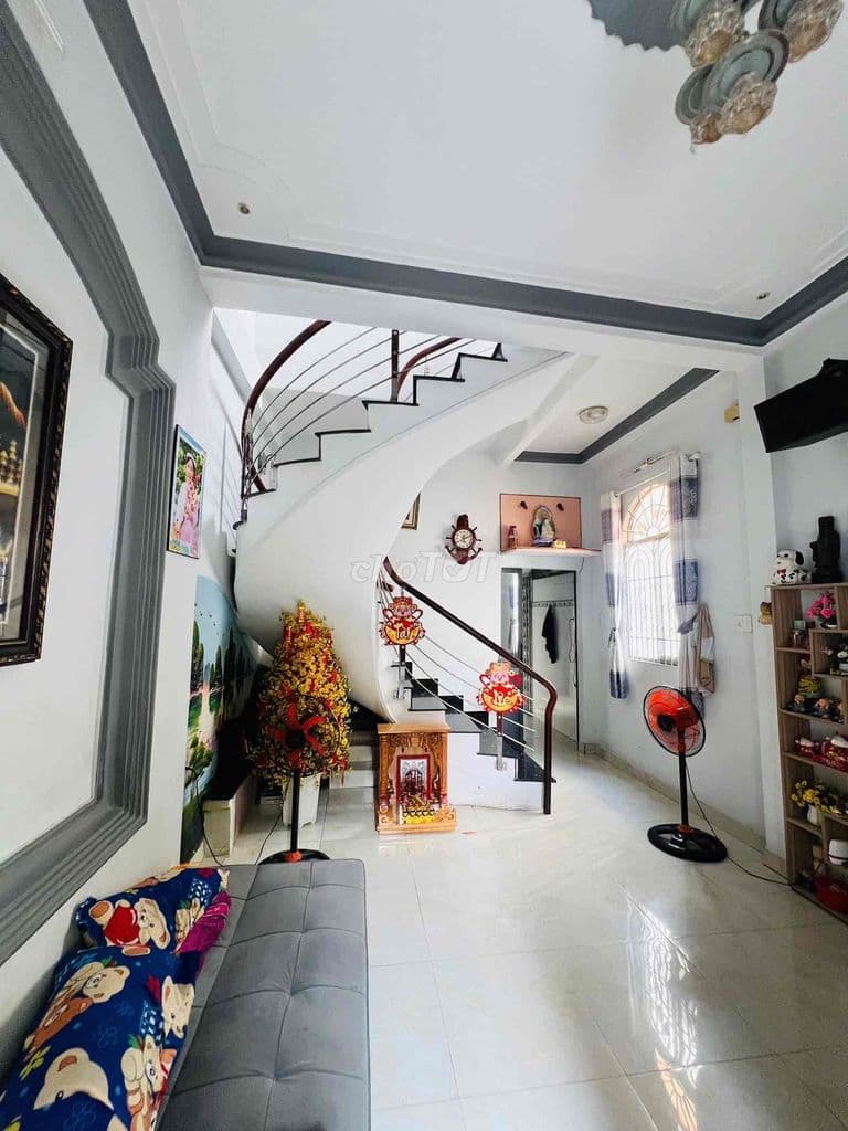 CÁCH MẶT TIỀN 10 BƯỚC CHÂN - CĂN GÓC NGANG 4 DÀI 15 - NHỈNH 5 TỶ - Ảnh 2