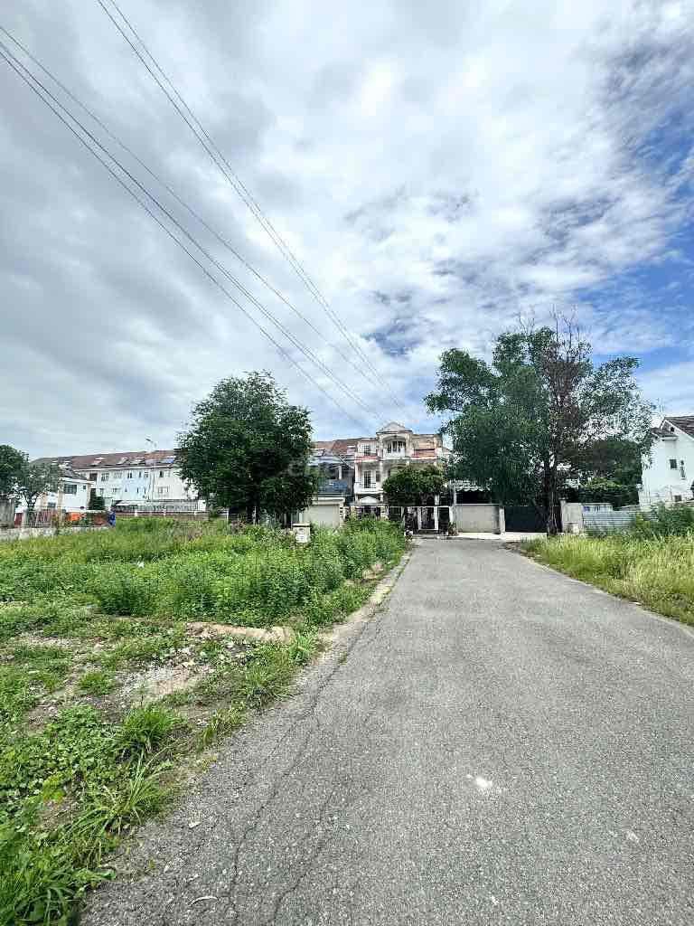 bán gấp lô đất gần 1000m2 Bình trưng Tây, Quận 2 chỉ 11 tỷ