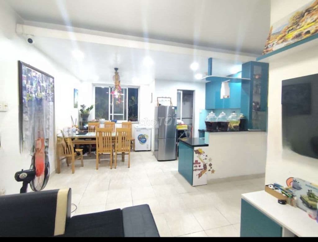 căn hộ quận tt quận 8 ,80m2 ,rộng ,thoáng ,có thang máy giá tốt