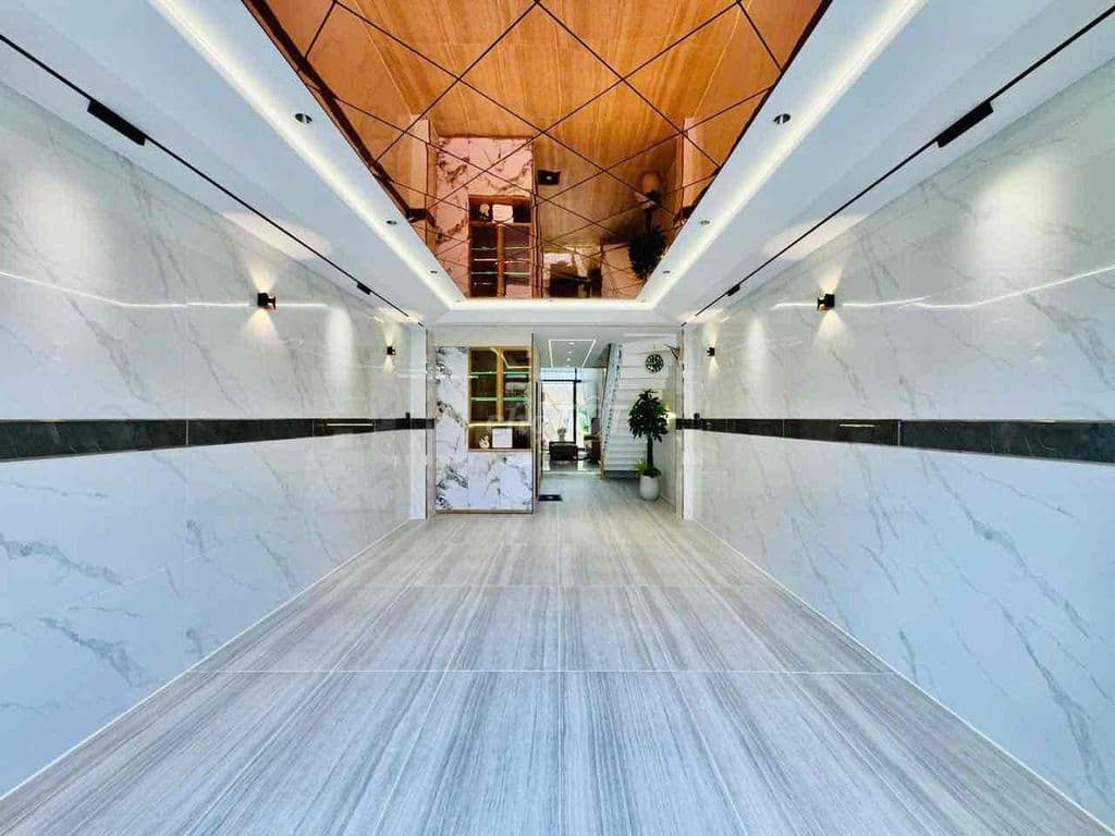 Nhà bán vị trí đẹp 4m x 24m - Lê Đức Thọ, P16, GV, 6 lầu có thang máy - Ảnh 2