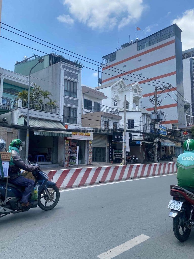 CHÍNH CHỦ BÁN NHÀ MẶT TIỀN HUỲNH TẤN PHÁT Q7 – GIÁ CHỈ 8,2 TỶ – KINH D - Ảnh 2