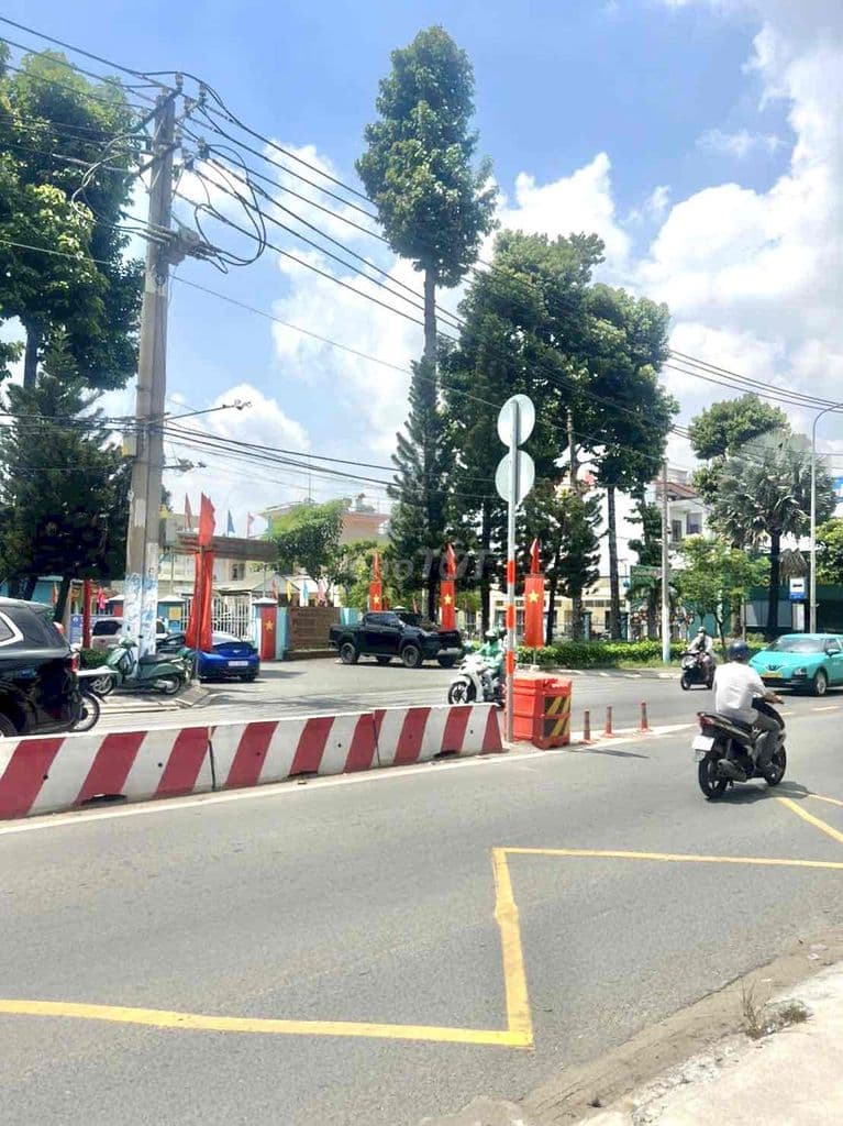 Bán 03 lô đất 5m x 19m full thổ cư 94.5m2 bên hông UBND phướng Thới An