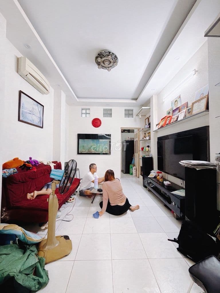 ĐOÀN VĂN BƠ Q4- HẺM 4m- 38m2- 4 TẦNG- CHỈ 5 TỶ NHỈNH