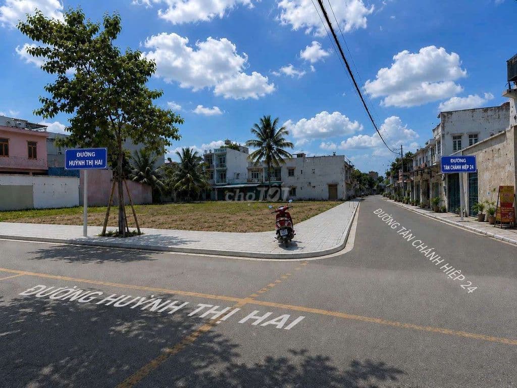 Mặt Tiền Huỳnh Thị Hai dt 8x25 Giá 14.5 tỷ