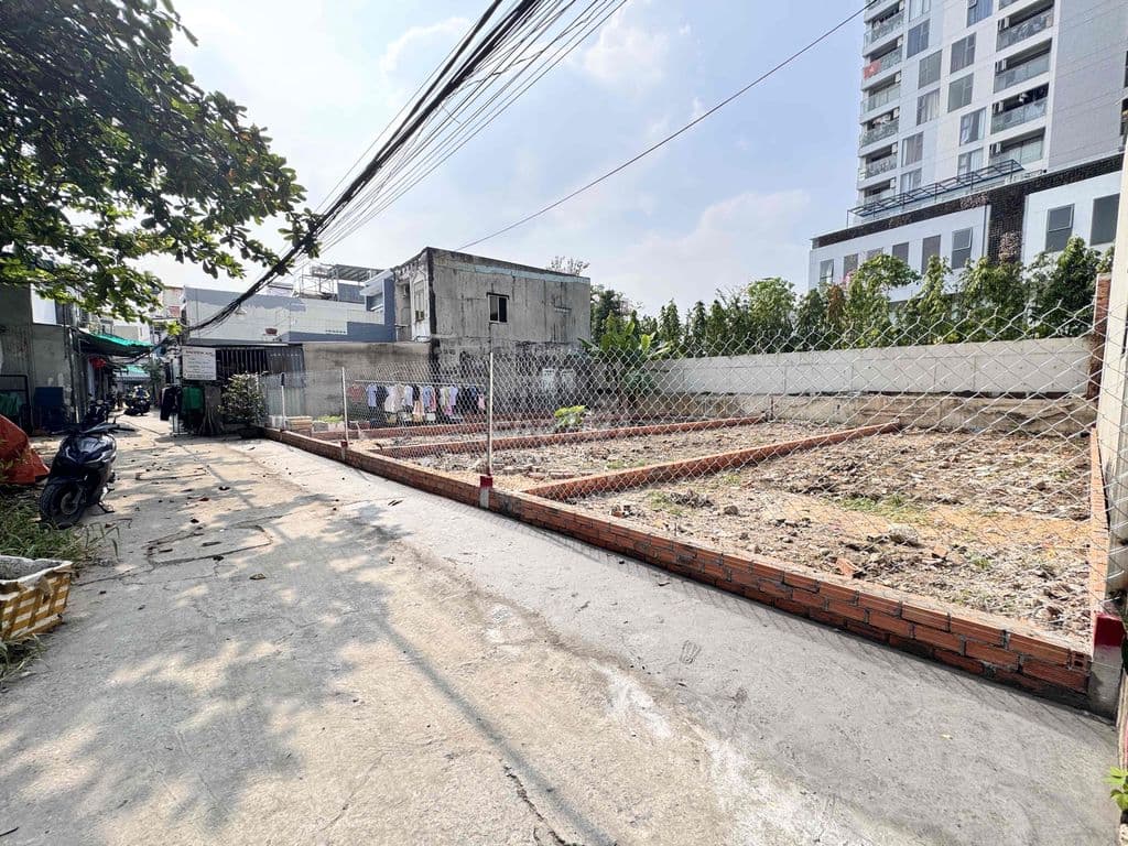 BÁN ĐẤT ĐƯỜNG SỐ 6- ĐỐI DIỆN VẠN PHÚC CITY- SHR (4,5x16M) - Ảnh 2