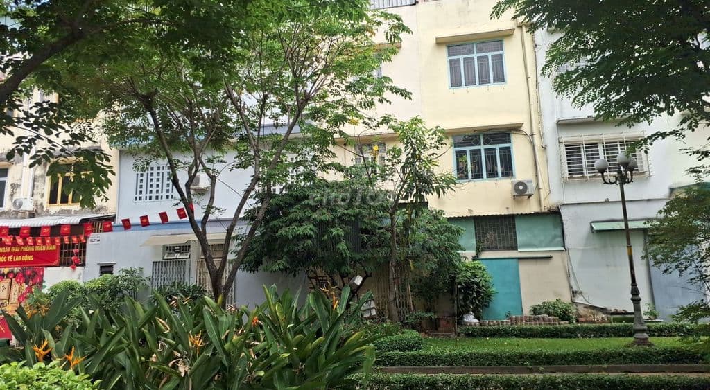 BÁN GẤP nhà mặt tiền 4 tầng, view công viên, 100m đến ParcMall,Quận 8 - Ảnh 3