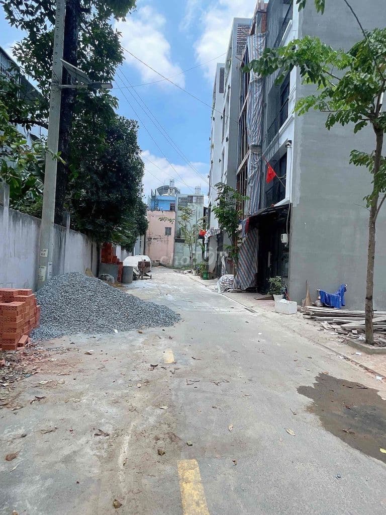 🏕️ ĐẤT THỔ CƯ KHU PHÂN LÔ ĐỒNG BỘ TOÀN NHÀ CAO TẦNG - HẺM 8M - Ảnh 2