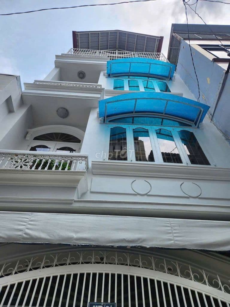 8.2 TỶ TL - QUẬN 3 - TRẦN QUANG DIỆU