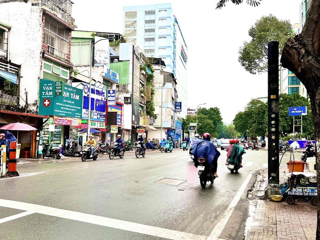 BÁN GẤP! MT TRẦN QUỐC THẢO (NGANG 5M, 92M2), HĐT 70TR/TH, 25.3 TỶ