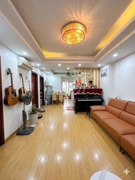 bán căn hộ 3pn cạnh Goldmark 136 đầy đủ nội thất