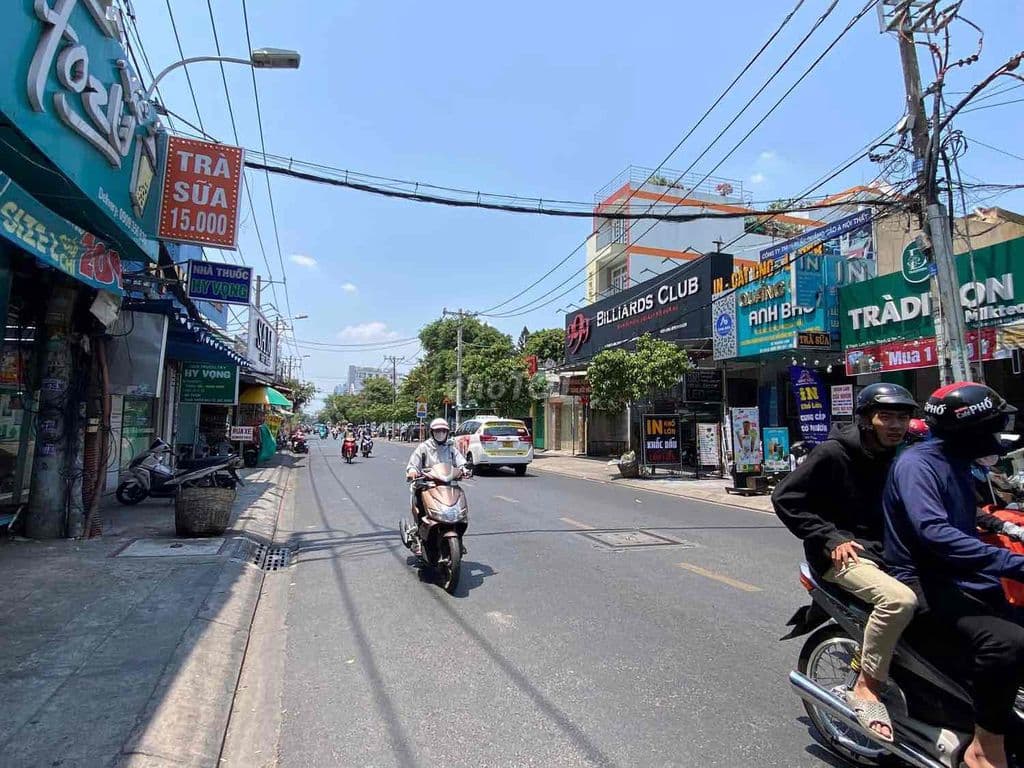 Mặt tiền Thạch Lam 2.7x15, 1 lầu, 6 tỷ