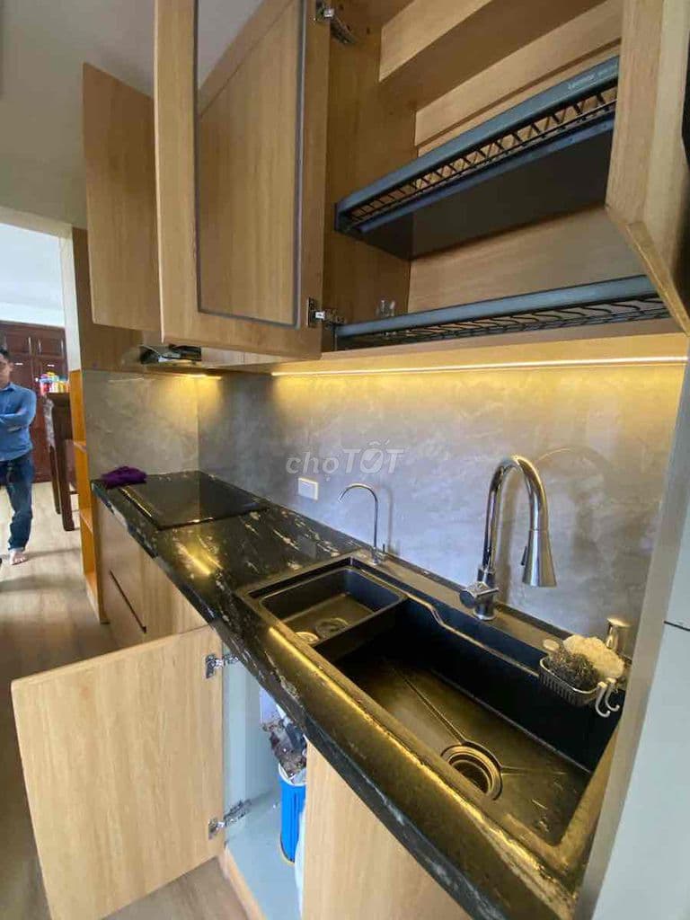 Tầm 2 tỷ có căn CCMN sổ đỏ chung Trung Văn-Thang máy-Lô góc-50m;2ngủ - Ảnh 2