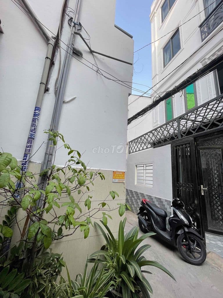 🌹 NHÀ ĐẸP 3 TẦNG - NGAY THANH ĐA - BÌNH THẠNH - sử dụng 50m2 - 3.x Tỷ