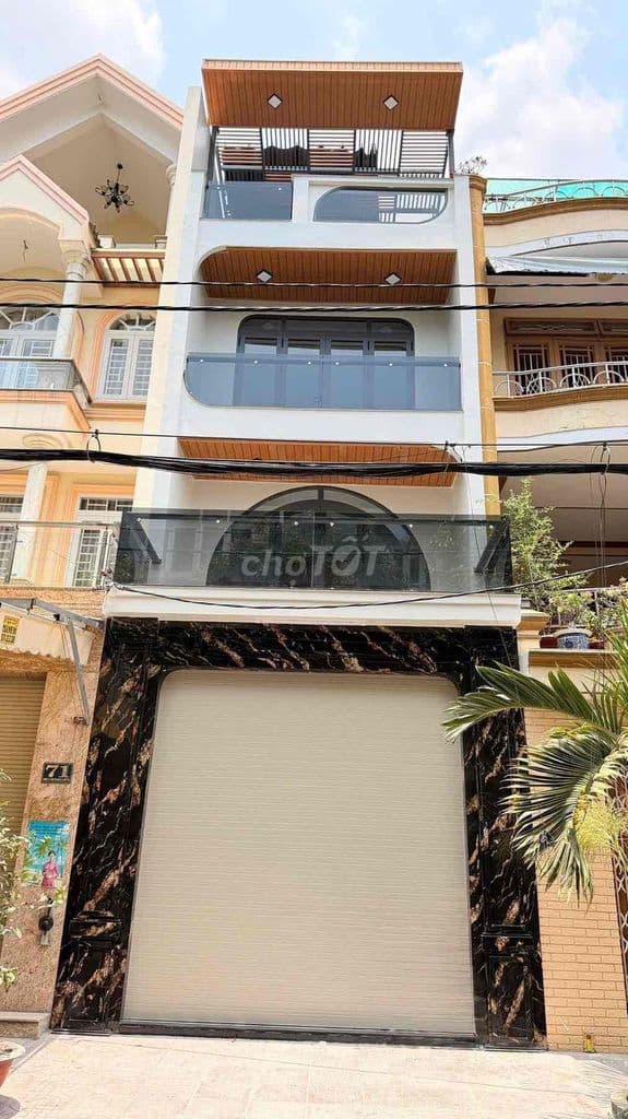 nhà mặt tiền khu tên lửa