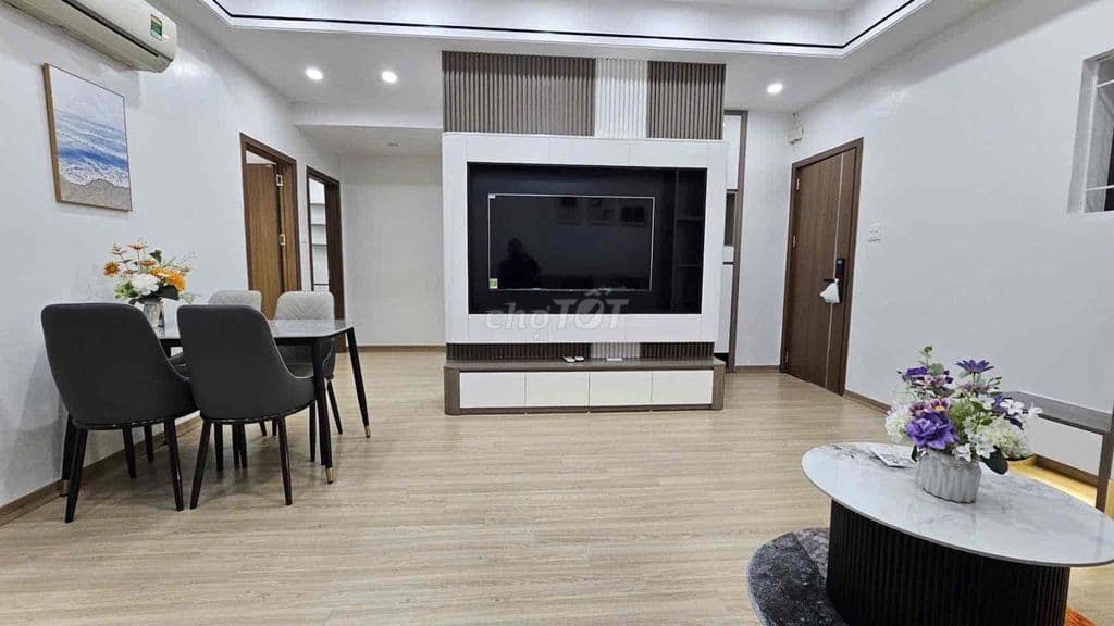 Cần bán căn 3 phòng ngủ sổ đỏ tại Nơ 4 bán đảo linh đàm - Ảnh 3