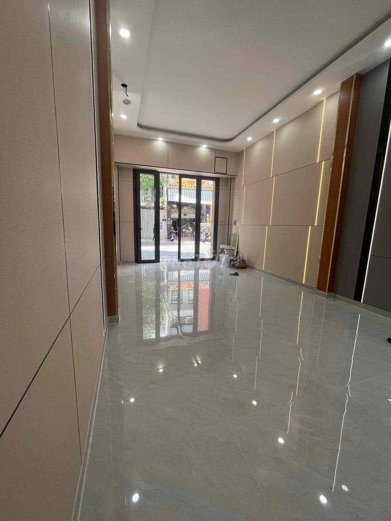 Nhà Mặt Tiền Trần Hưng Đạo Giá Rẻ - Ảnh 3