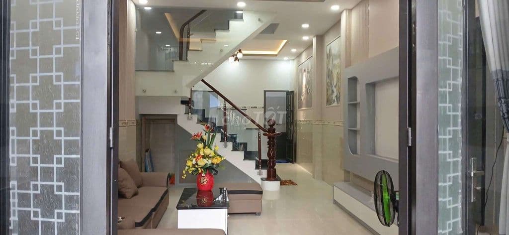 hơn 5 tỷ - Nhà Q12, đường 6m, có lề, oto đỗ, ngang 4x13m, Khu phân lô - Ảnh 3
