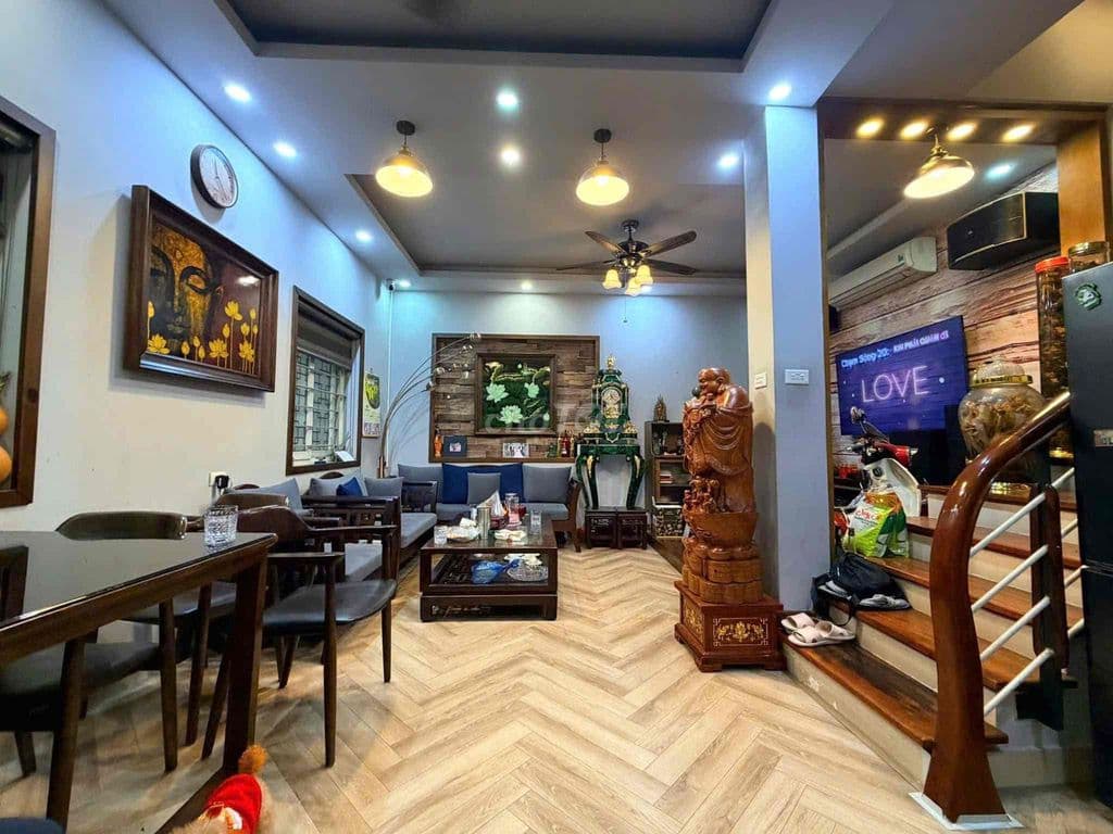 Hot! Khương Trung, nhà dân xây, ngõ thông, không QH, sổ CC, DT 40m2*5T