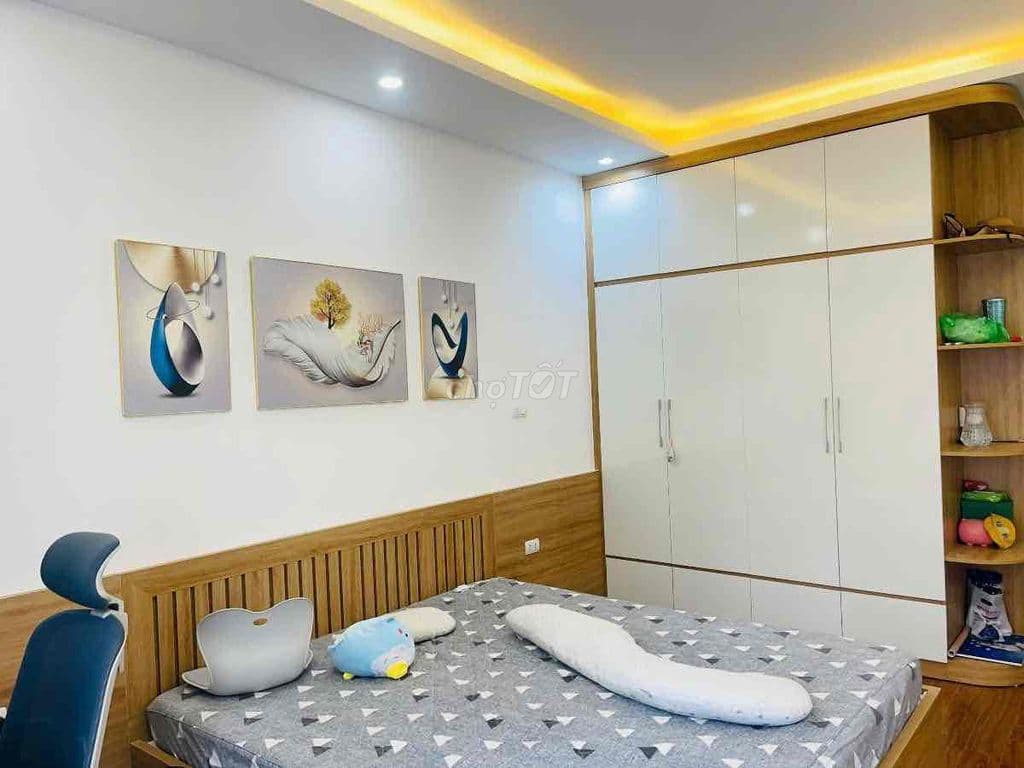 Siêu hót Phố Cự Lộc, nhà đẹp ở luôn, cách 10m oto tránh, 38m*5 tầng - Ảnh 2