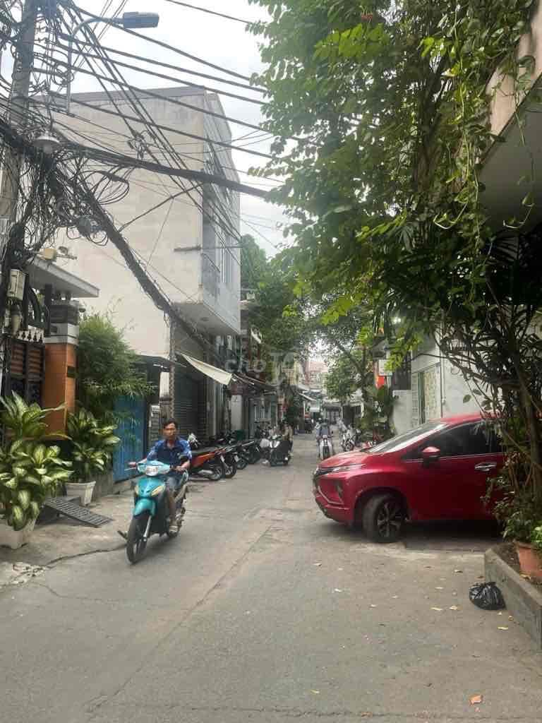 Giảm 600tr! CHDV 5x18m, dòng tiền 840tr/năm gần Bà Chiểu giáp Quận 1