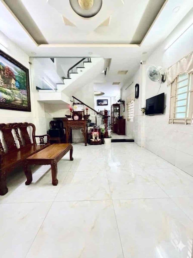 Bán Nhà 2 Tầng 44m2 Tân Phú nhỉnh 5 tỷ - Ảnh 2